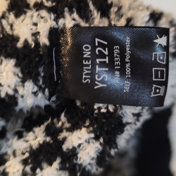 POL Oversized Soft Sweater - Picture 10 of 10